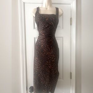 Beyond Yoga Icon Softmark Leopard Print Midi Dress size M